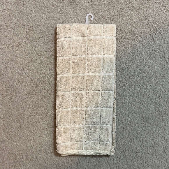 Home Concepts Microfiber Kitchen Towel – Beige Check Pattern - Picture 5 of 5